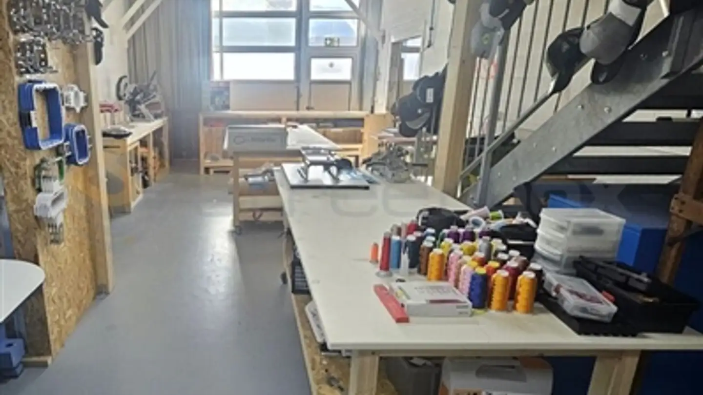 Bürofläche mieten - Route Des Courtraits 12, 1880 Bex - Foto 2