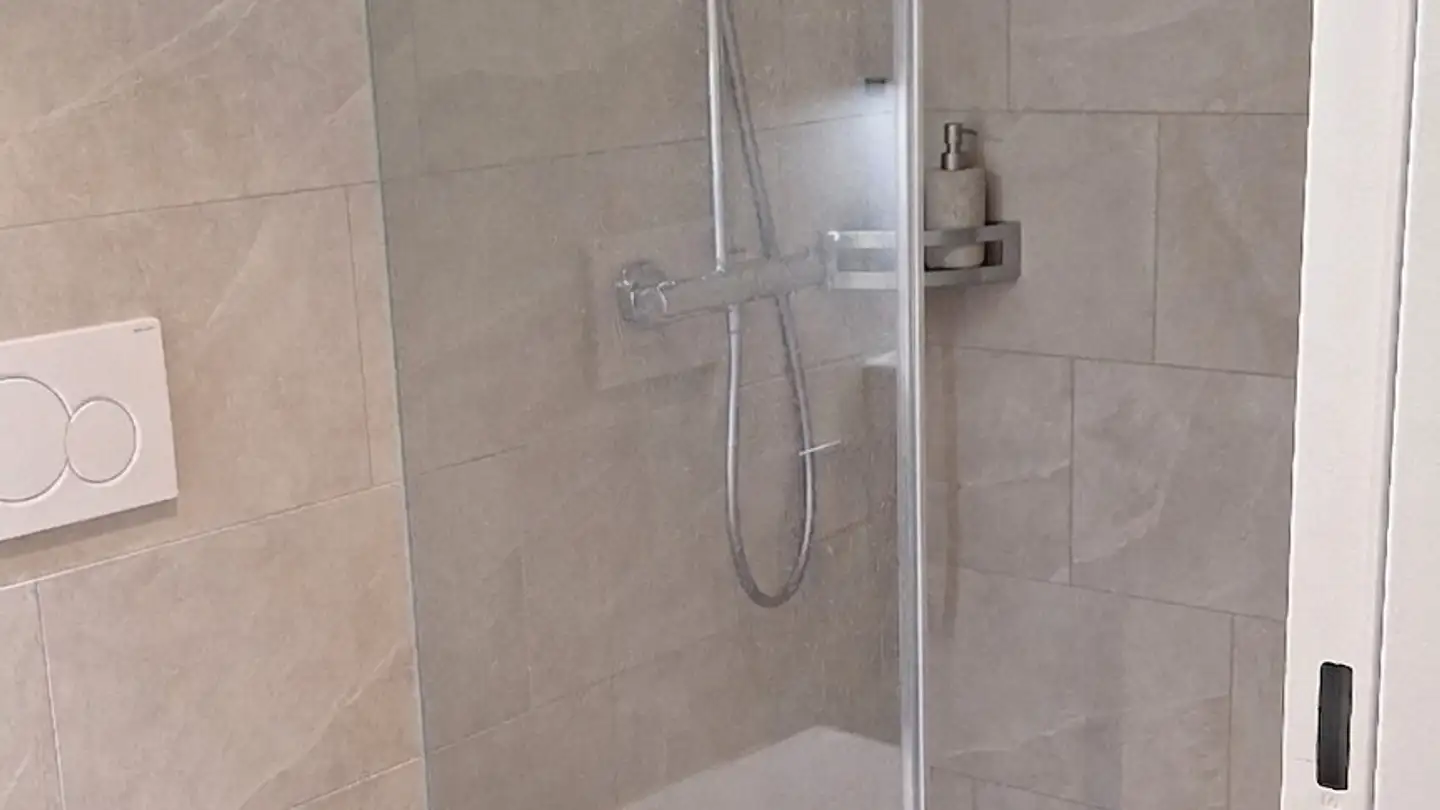 Appartement à louer - 8606 Nänikon - Photo 4