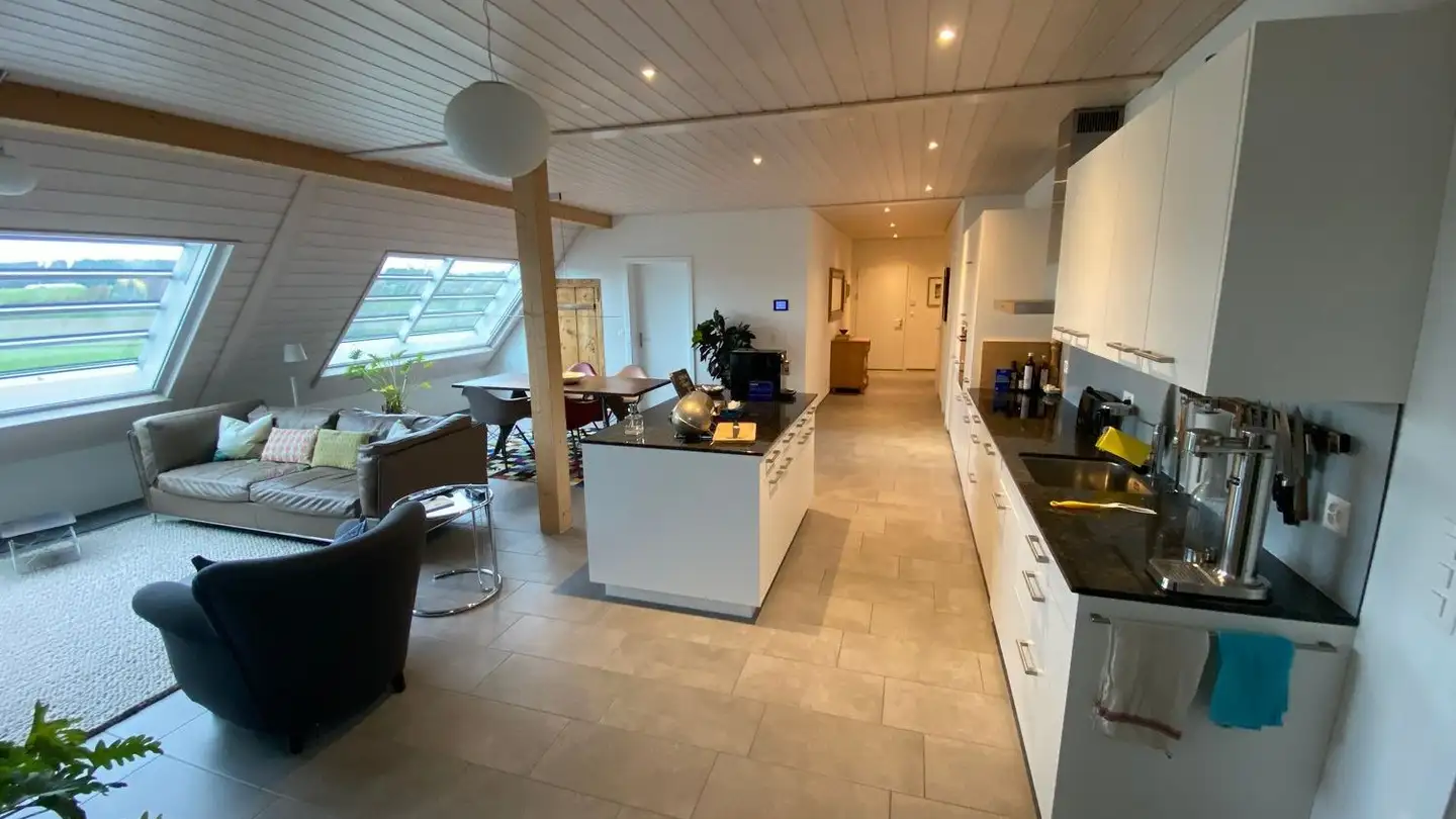 Dachgeschosswohnung mieten - Boden 1, 3309 Kernenried