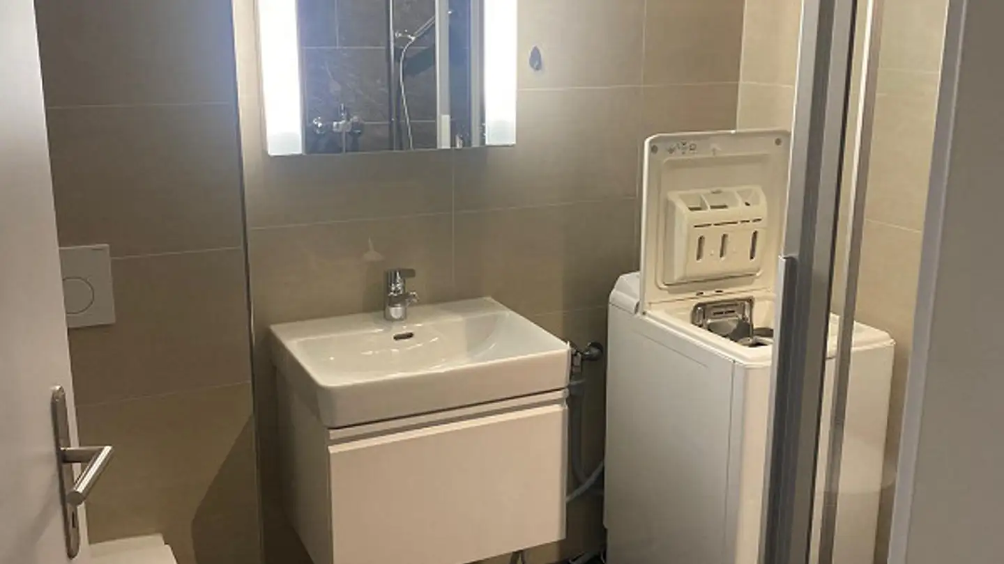Wohnung mieten - Hofstettenstrasse 6, 9125 Brunnadern - Foto 2