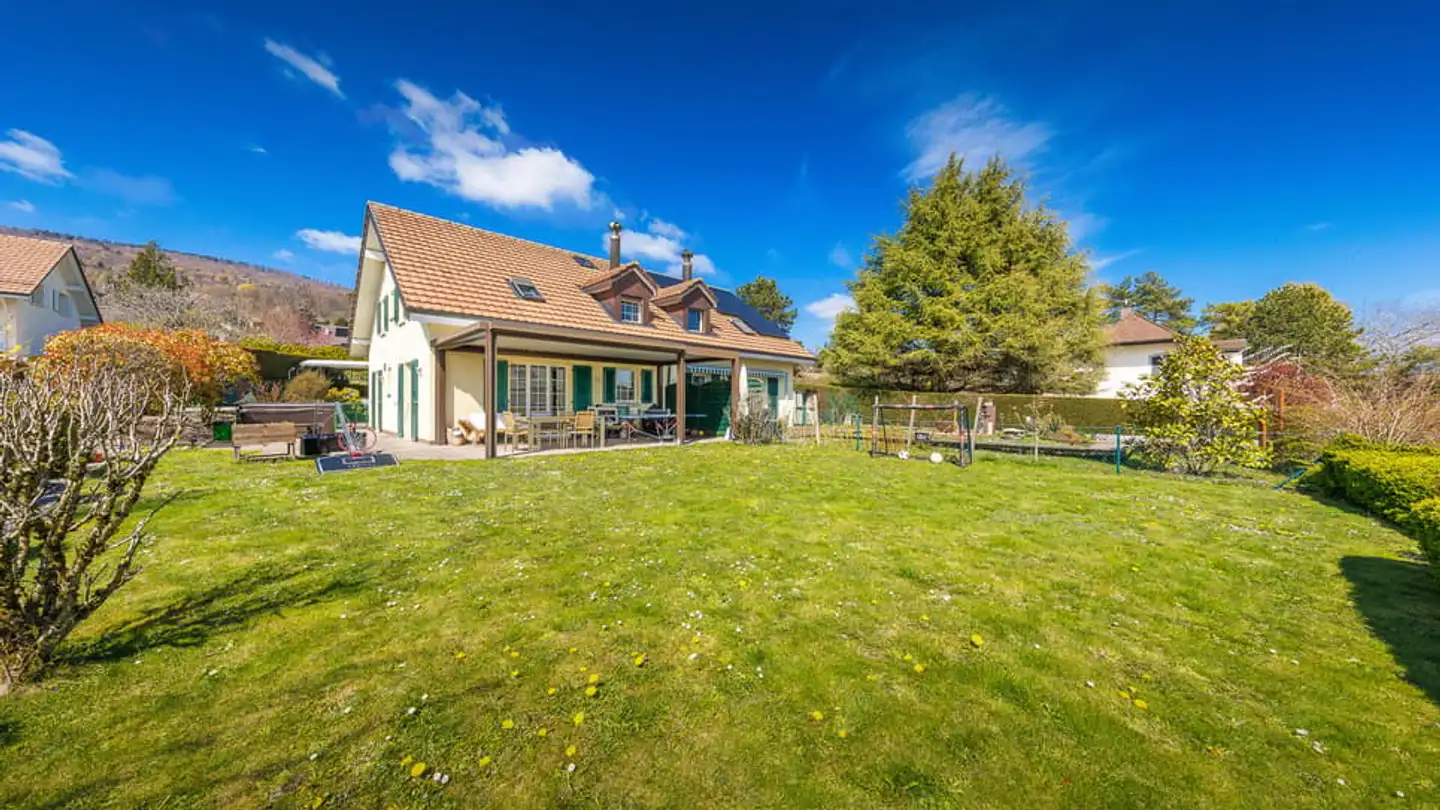Single house for sale - 1272 Genolier