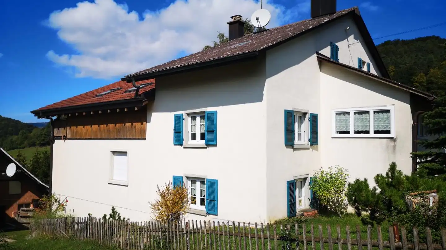 Attic flat for rent - Rainweg 4, 2813 Ederswiler