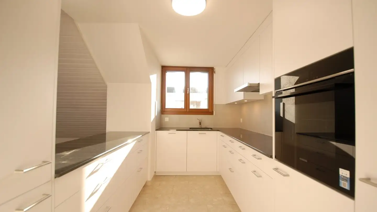 Attique à louer - Krummenrainweg 13, 4153 Reinach BL - Photo 2