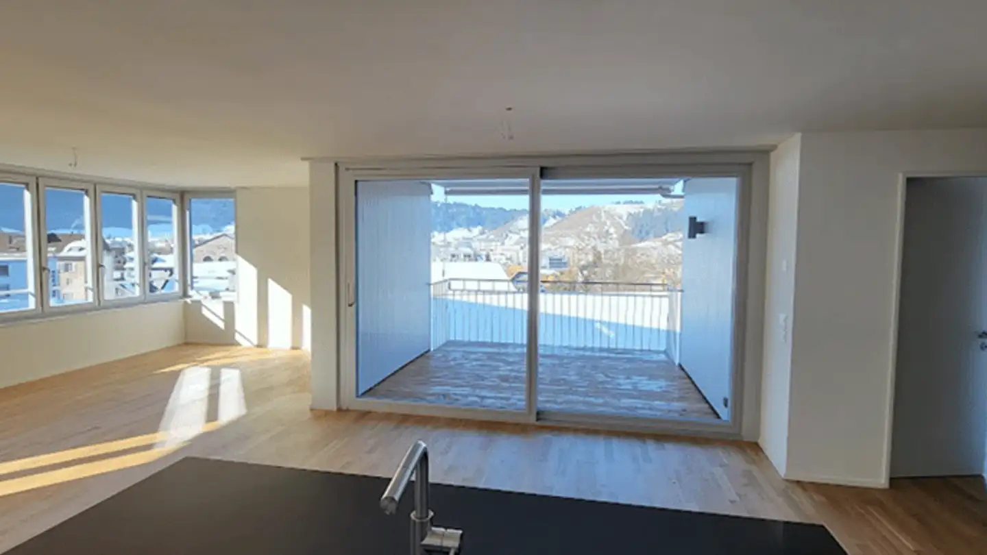 Wohnung mieten - Eisenbahnstrasse 28, 8840 Einsiedeln - Foto 2