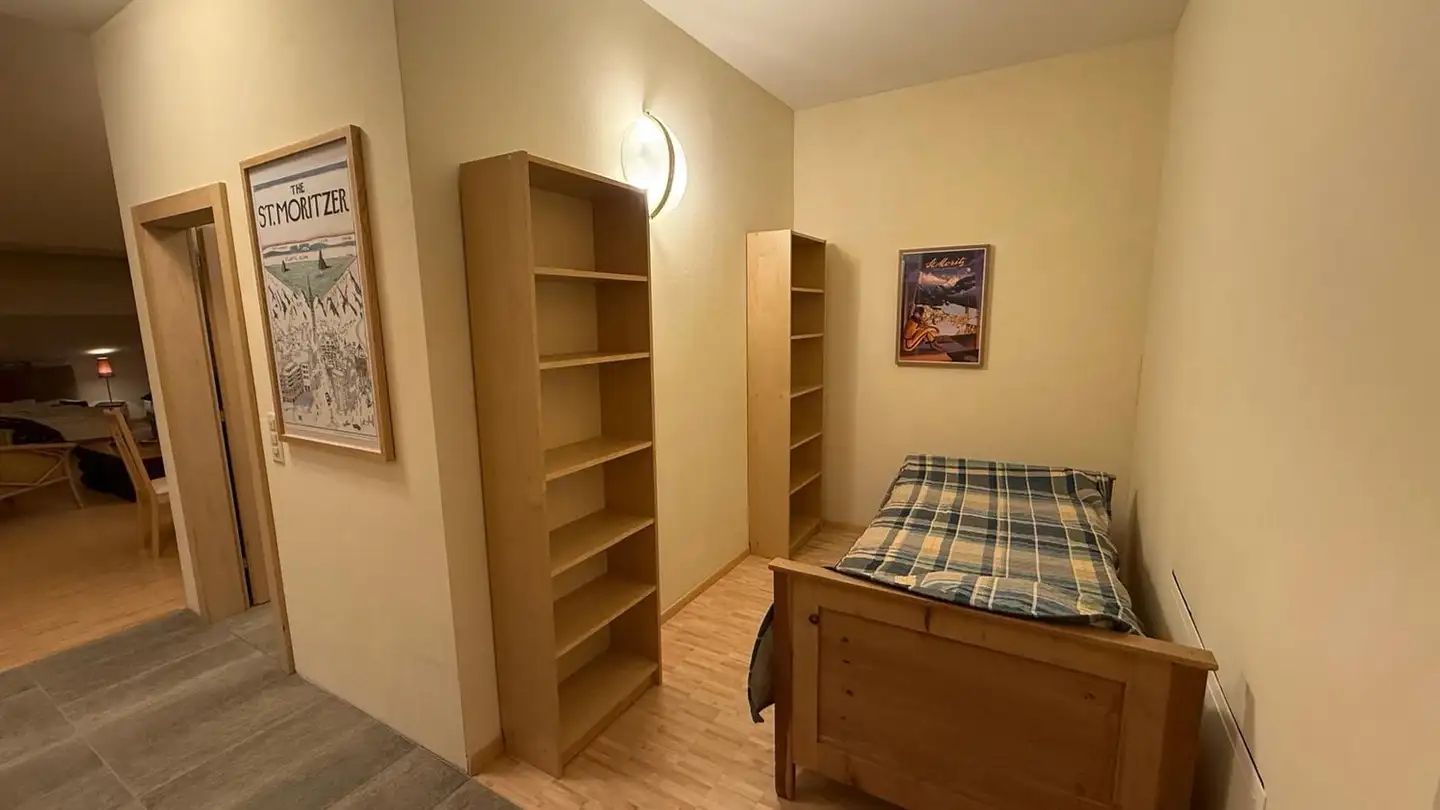 Apartment for rent - 7503 Samedan - Photo 2