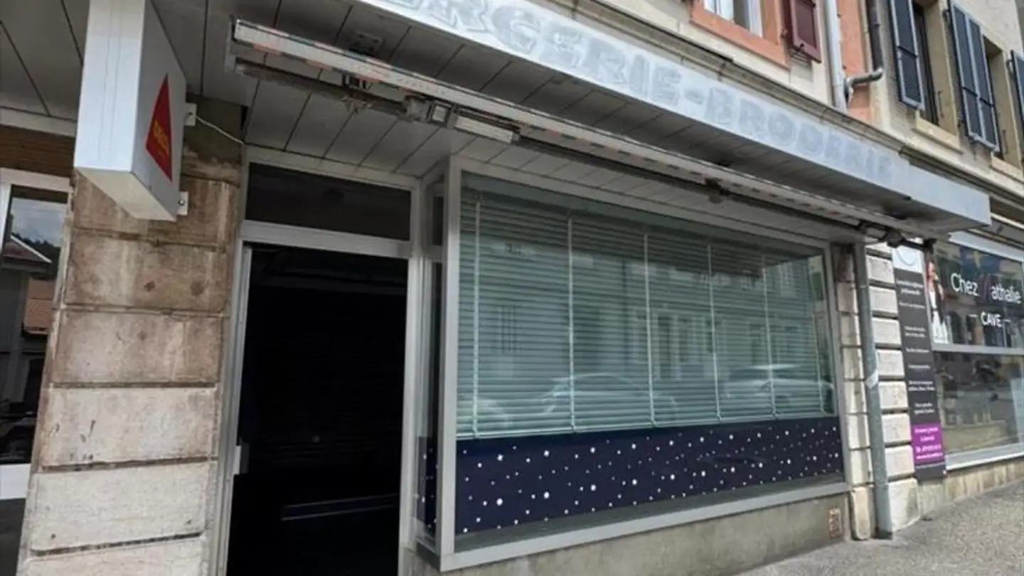 Commerciale in affitto - Rue Centrale 1, 1450 Ste-Croix