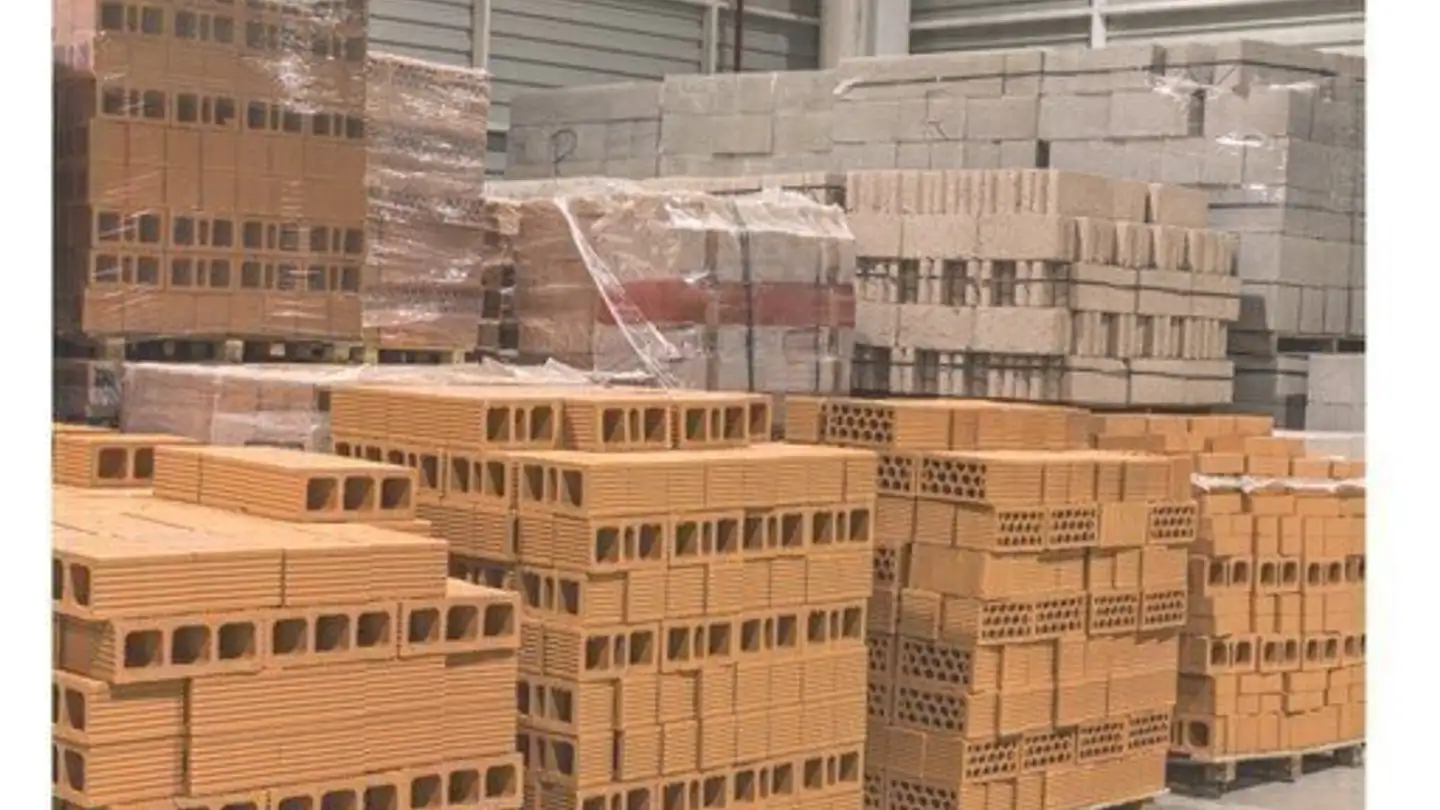 Commerciale in affitto - 6934 Bioggio