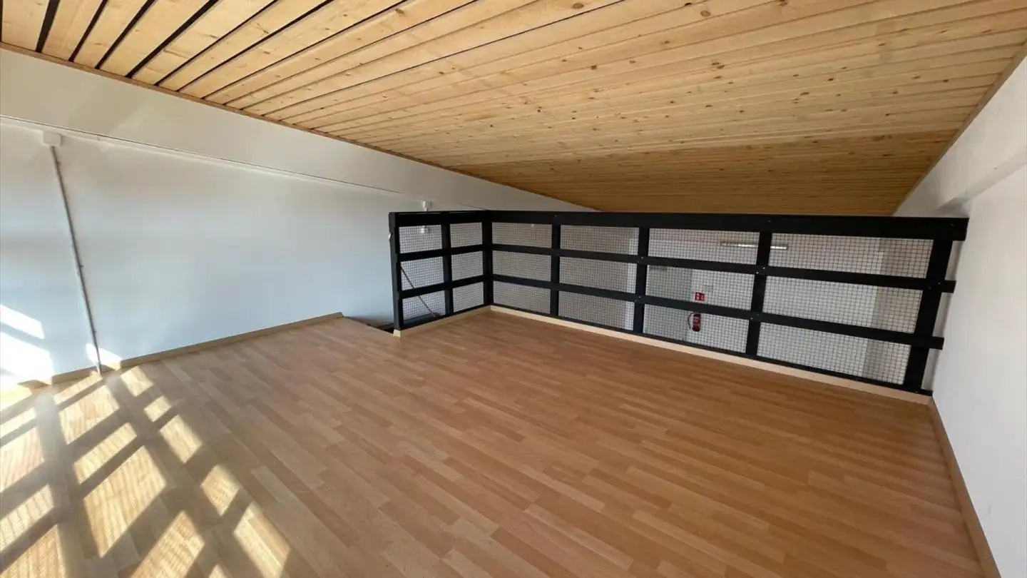 Commerciale in affitto - Rue Des Champs-Lovats 7, 1400 Yverdon-les-Bains - Photo 2