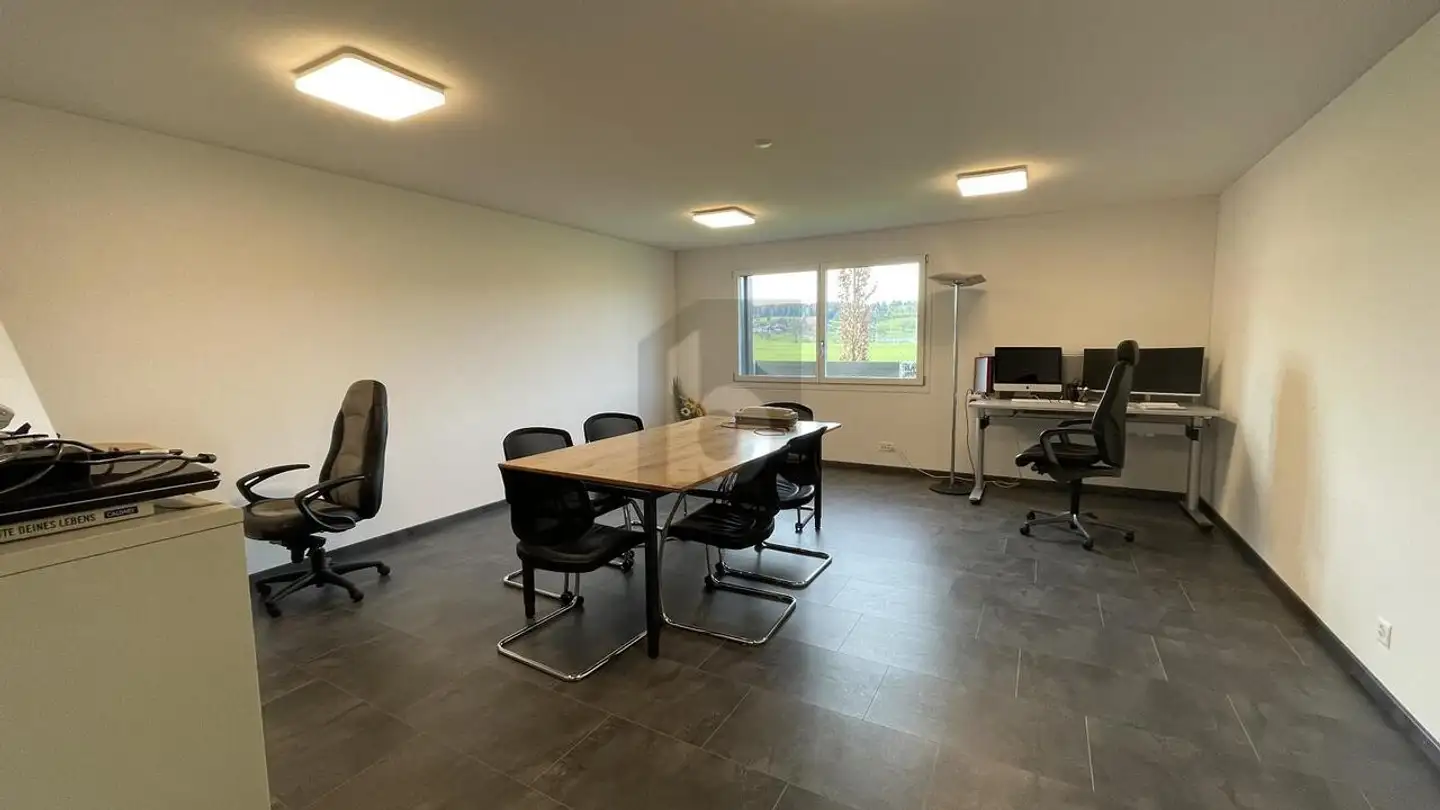 Office space for rent - 6022 Grosswangen - Photo 2