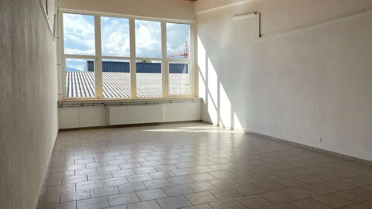 Atelier à louer - Rue Des Champs-Lovats 7, 1400 Yverdon-les-Bains