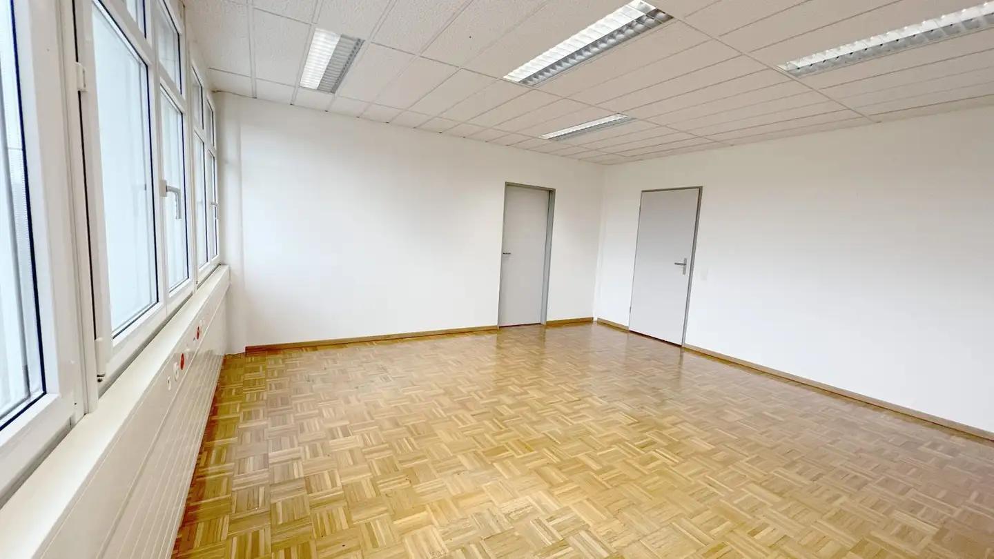 Spazio ufficio in affitto - Industriestrasse 8, 8625 Gossau ZH - Photo 4