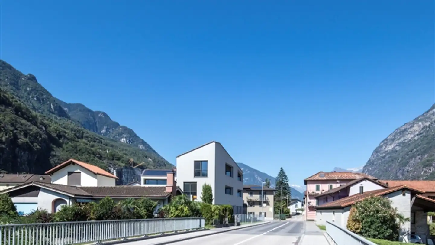 Appartement à louer - Via Cantonale 169, 6527 Lodrino
