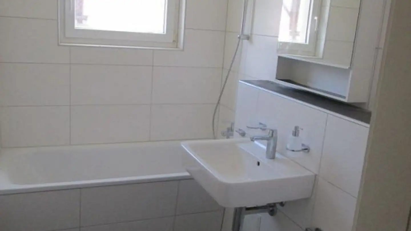 Apartment for rent - Weidstrasse 11, 7323 Wangs - Photo 4