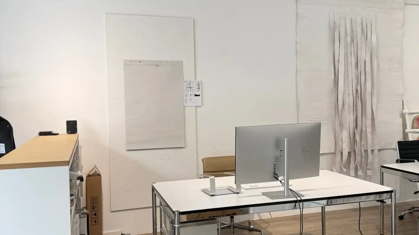 Office space for rent - Seestrasse 71, 8703 Erlenbach ZH