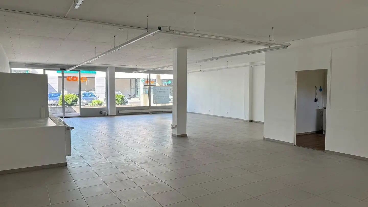 Commercial for rent - Alte Bahnhofstrasse 5, 5610 Wohlen AG - Photo 3