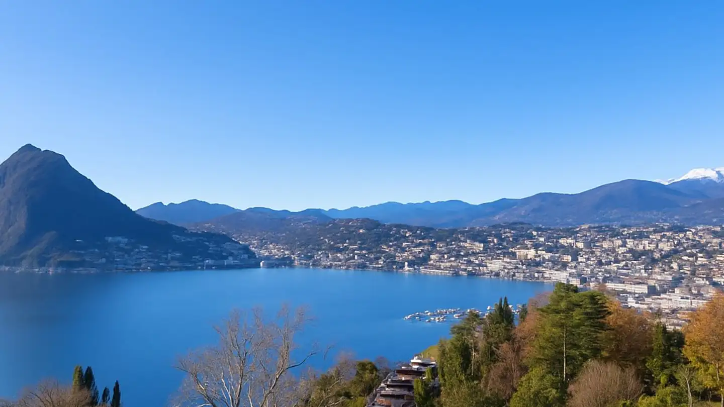 Appartement à louer - Via Ceresio Di Suvigliana, 6977 Ruvigliana