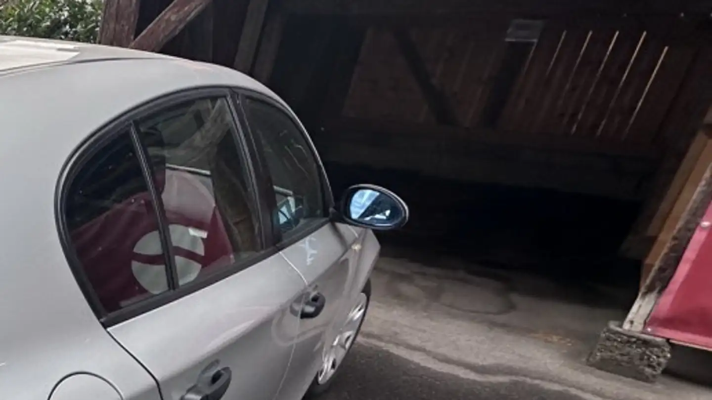 Covered parking space for rent - Schönaustrasse 9b, 3600 Thun - Photo 2