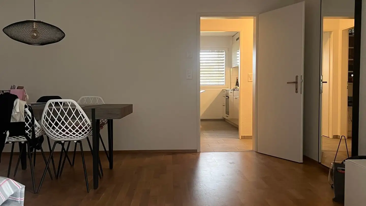 Wohnung mieten - Am Brunnenbächli 8, 8125 Zollikerberg