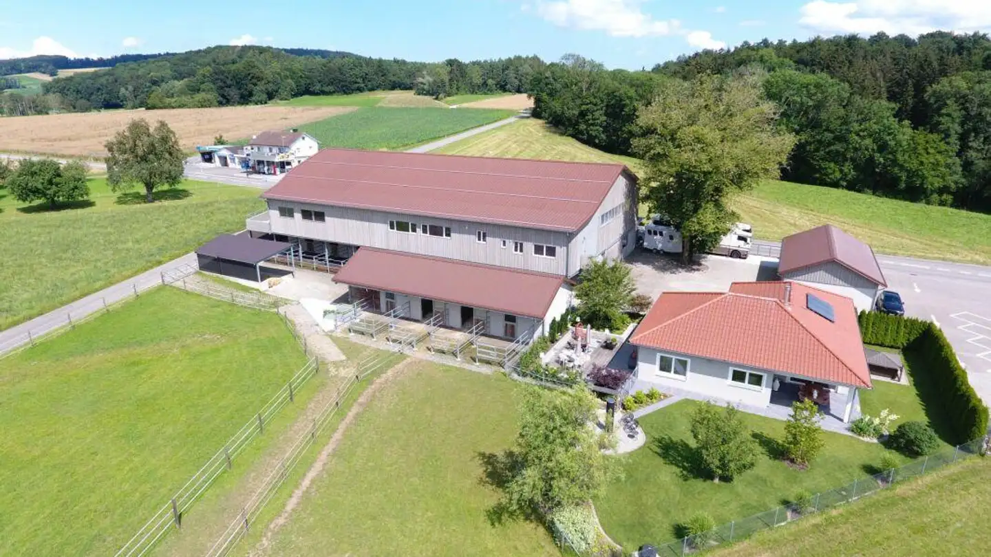 Mischgenutztes Gebäude kaufen - Hauptstrasse 23, 8507 Hörhausen - Foto 2