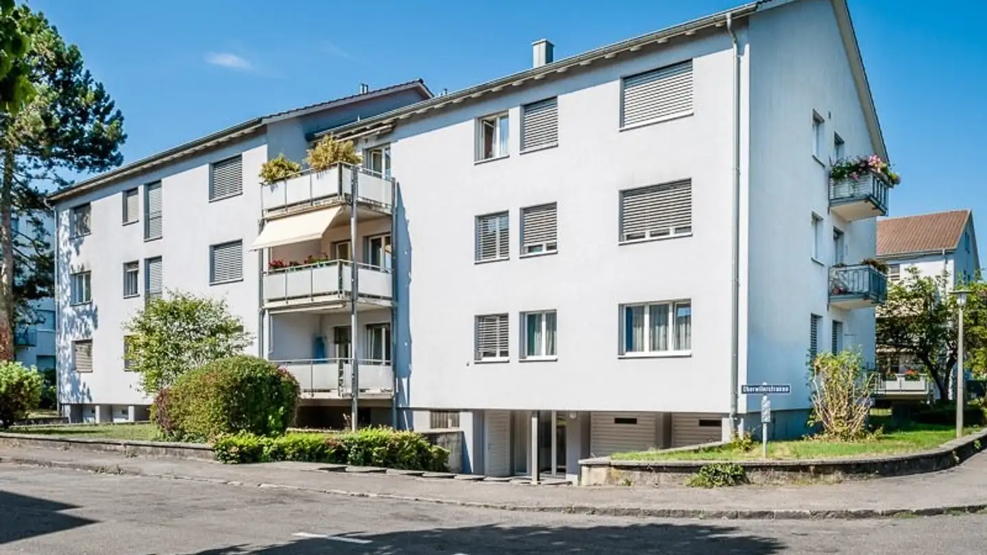 Appartamento in affitto - Aeussere Lange Heid 7, 4142 Münchenstein