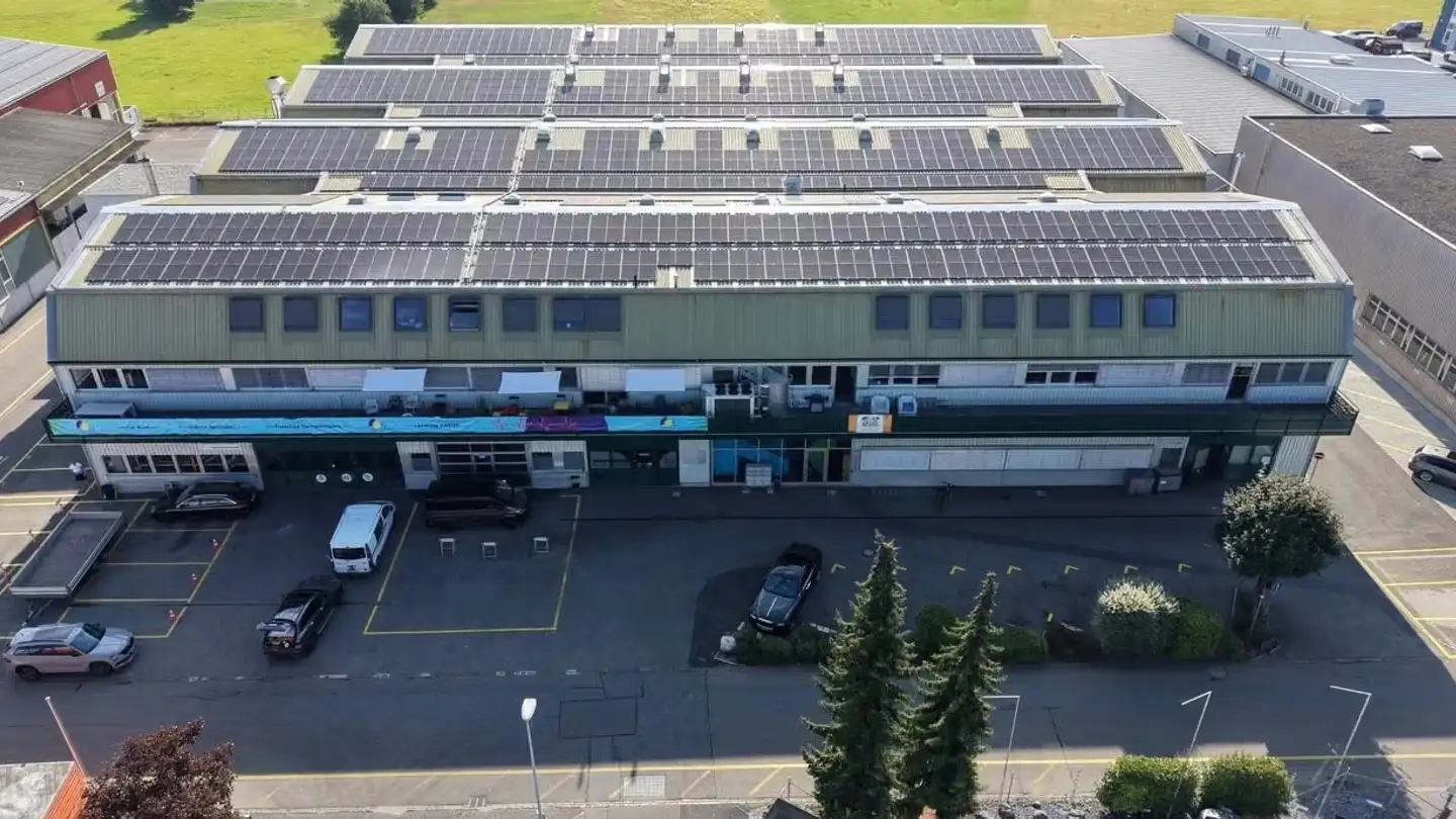Spazio ufficio in affitto - Leuholz 14, 8855 Wangen SZ