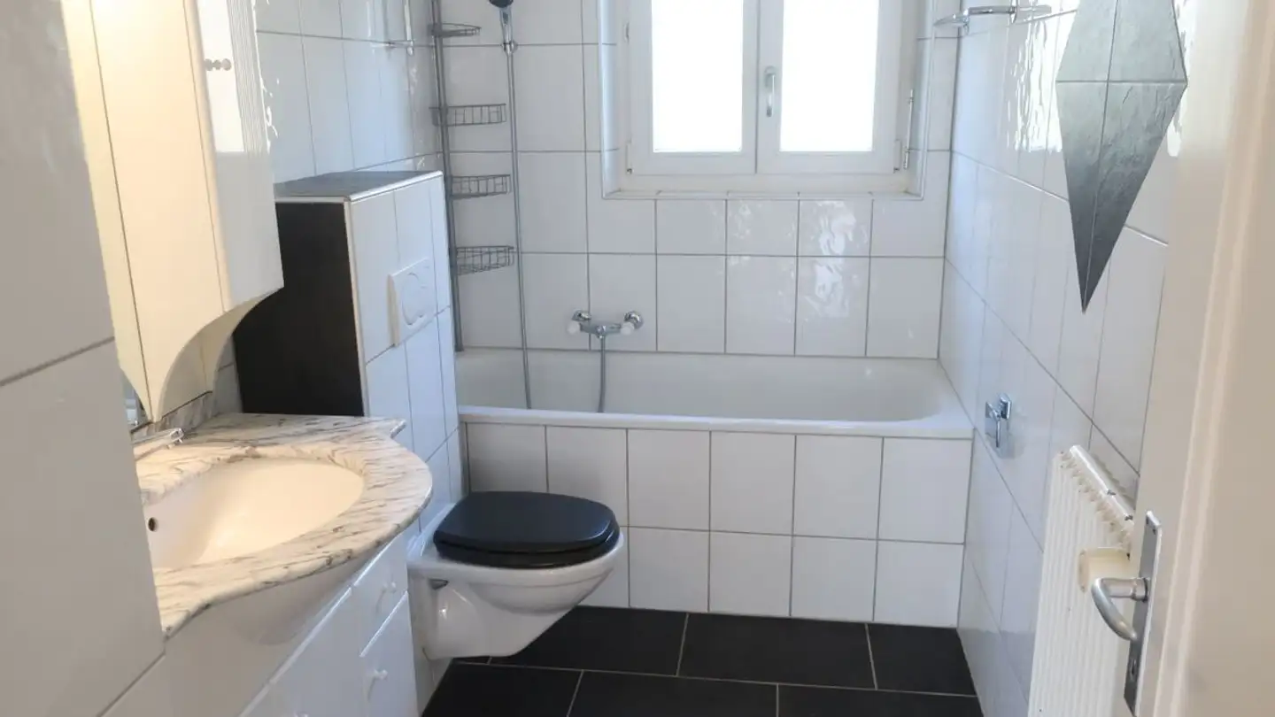 Appartement à louer - Rue Du Temple 23, 2735 Bévilard - Photo 3