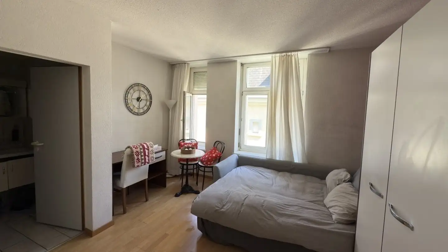 Appartement à louer - 8002 Zürich - Photo 2