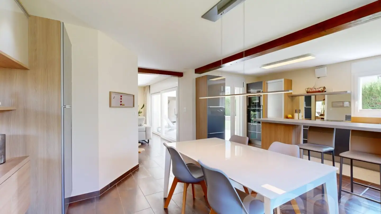 Stepped house for sale - 1907 Saxon - Photo 4
