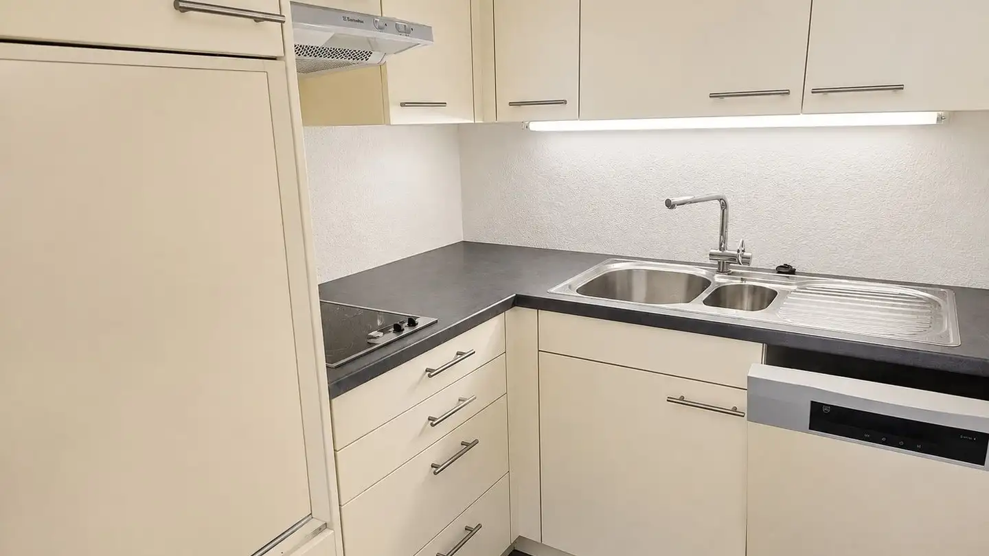Commercial for rent - Bruggetenstrasse 5, 8833 Samstagern - Photo 3