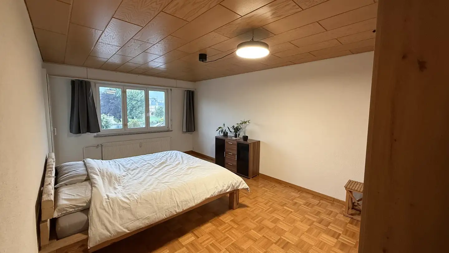 Wohnung mieten - Staatsstrasse 167, 3626 Hünibach - Foto 2