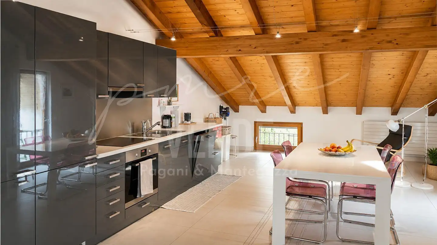Appartamento in vendita - 6802 Rivera
