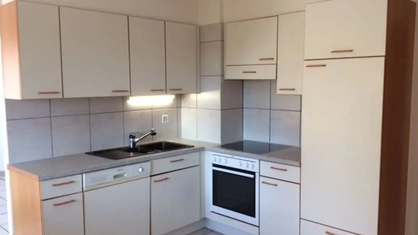 Wohnung mieten - Route Cantonale 231, 1963 Vétroz - Foto 3