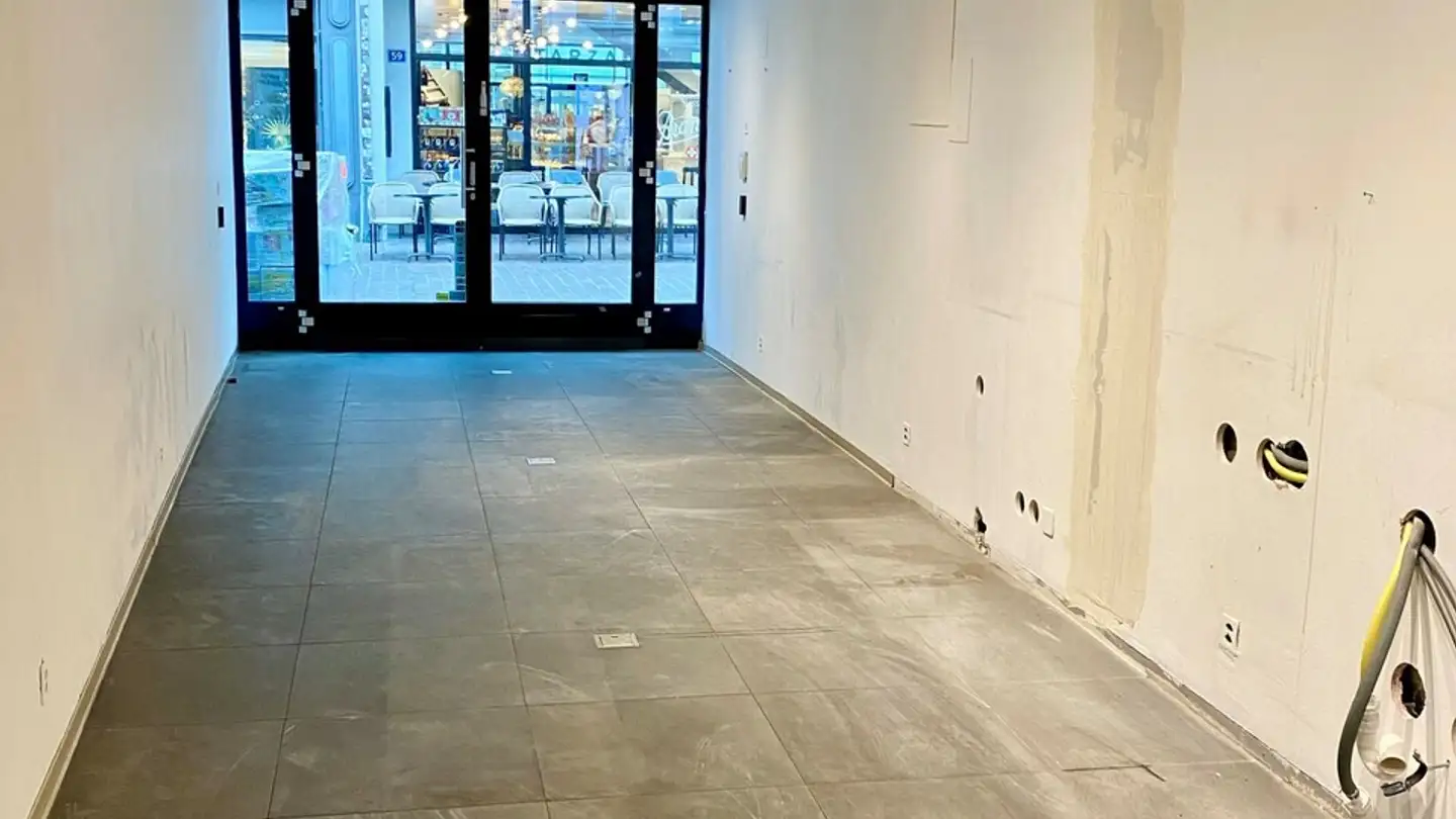 Commerciale in affitto - 4051 Basel - Photo 2