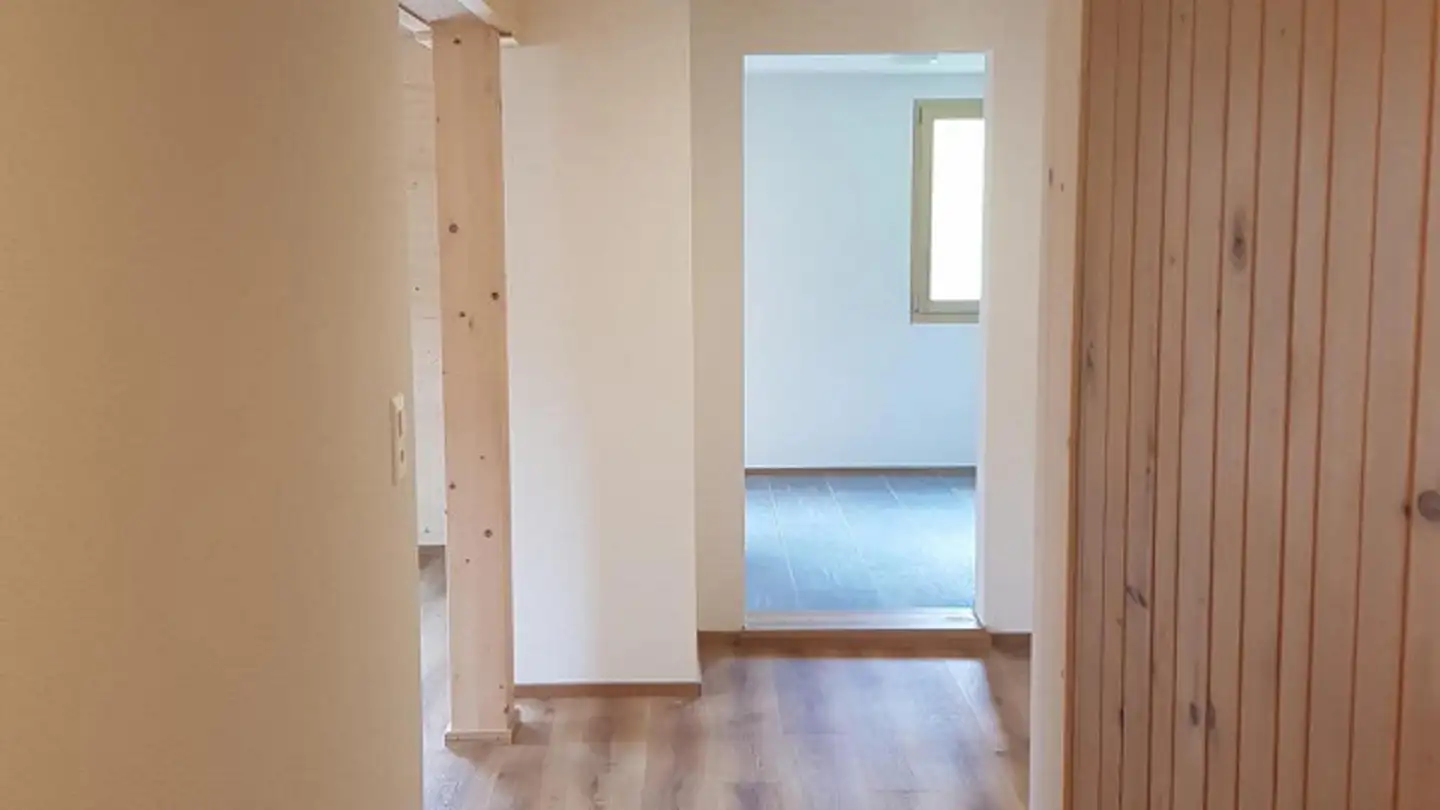 Wohnung mieten - 7106 Tenna