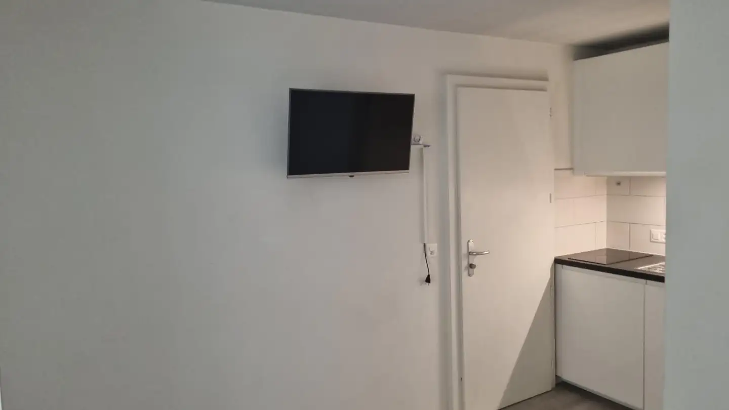 Apartment for rent - La Paix Du Soir 1, 1091 Grandvaux - Photo 3