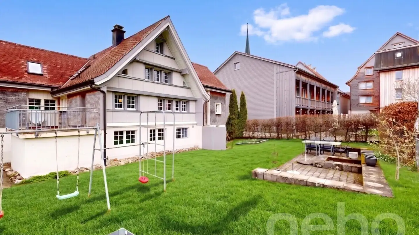 Residential building for sale - 9633 Hemberg