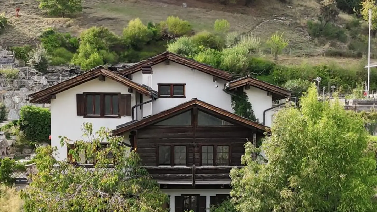 Single house for sale - 1981 Vex