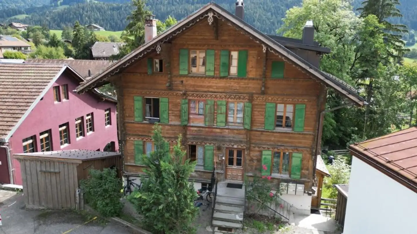 Mehrfamilienhaus kaufen - Grand Rue 100, 1660 Château-d'Oex