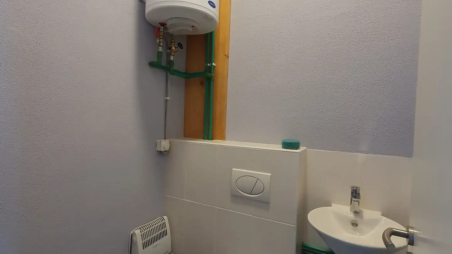 Grande magazzino in affitto - Industriestrasse 177, 3178 Bösingen - Photo 4