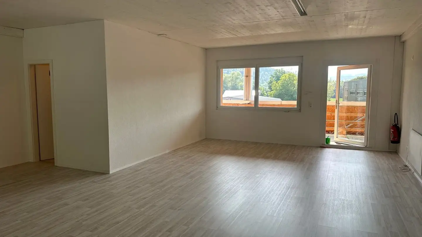Bureau à louer - Obermattweg 2, 4222 Zwingen