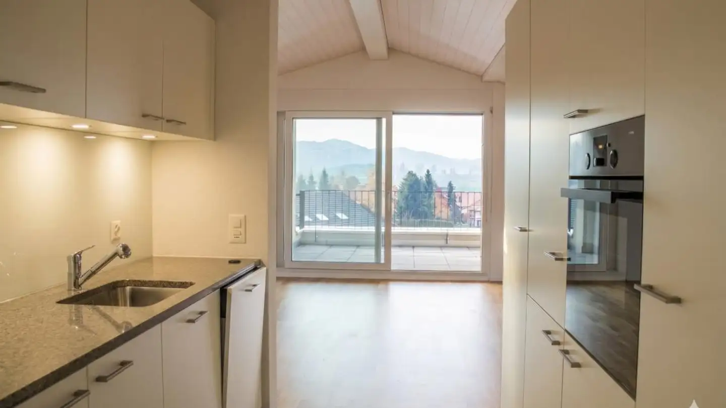 Penthouse for rent - Luzernerstrasse 52a, 6025 Neudorf - Photo 2