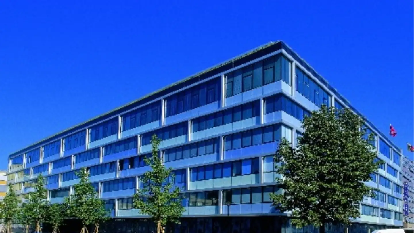 Place de parking souterraine à louer - Rue Du Grand-Pré, 1202 Genève