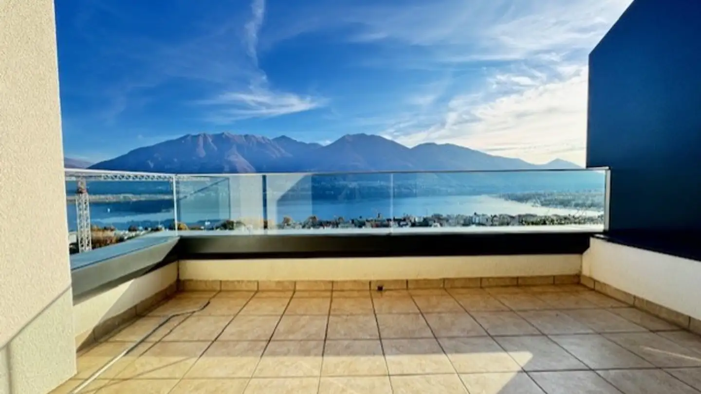 Apartment for rent - Via Brione 66, 6648 Minusio