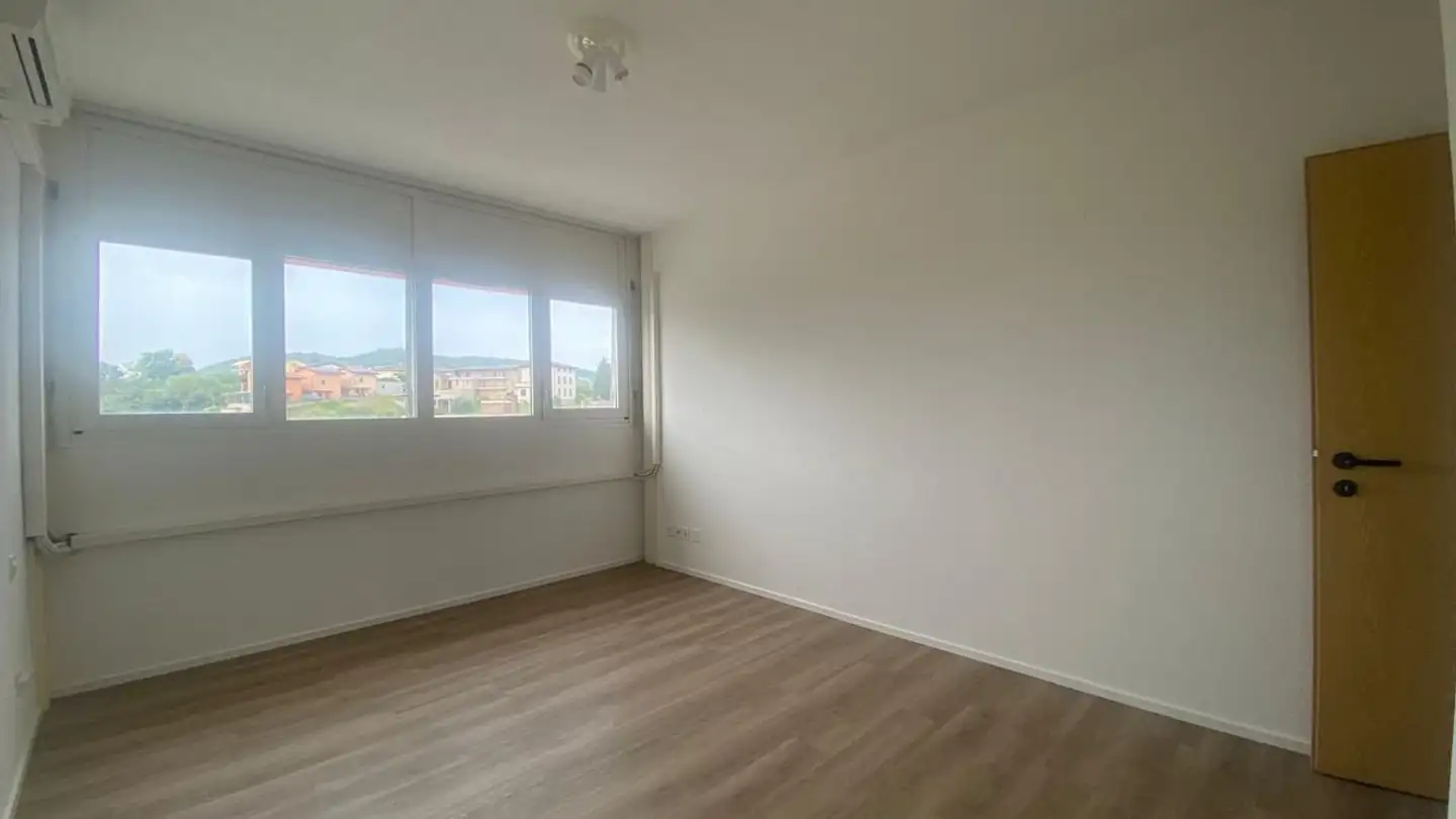 Apartment for rent - 6828 Balerna - Photo 4