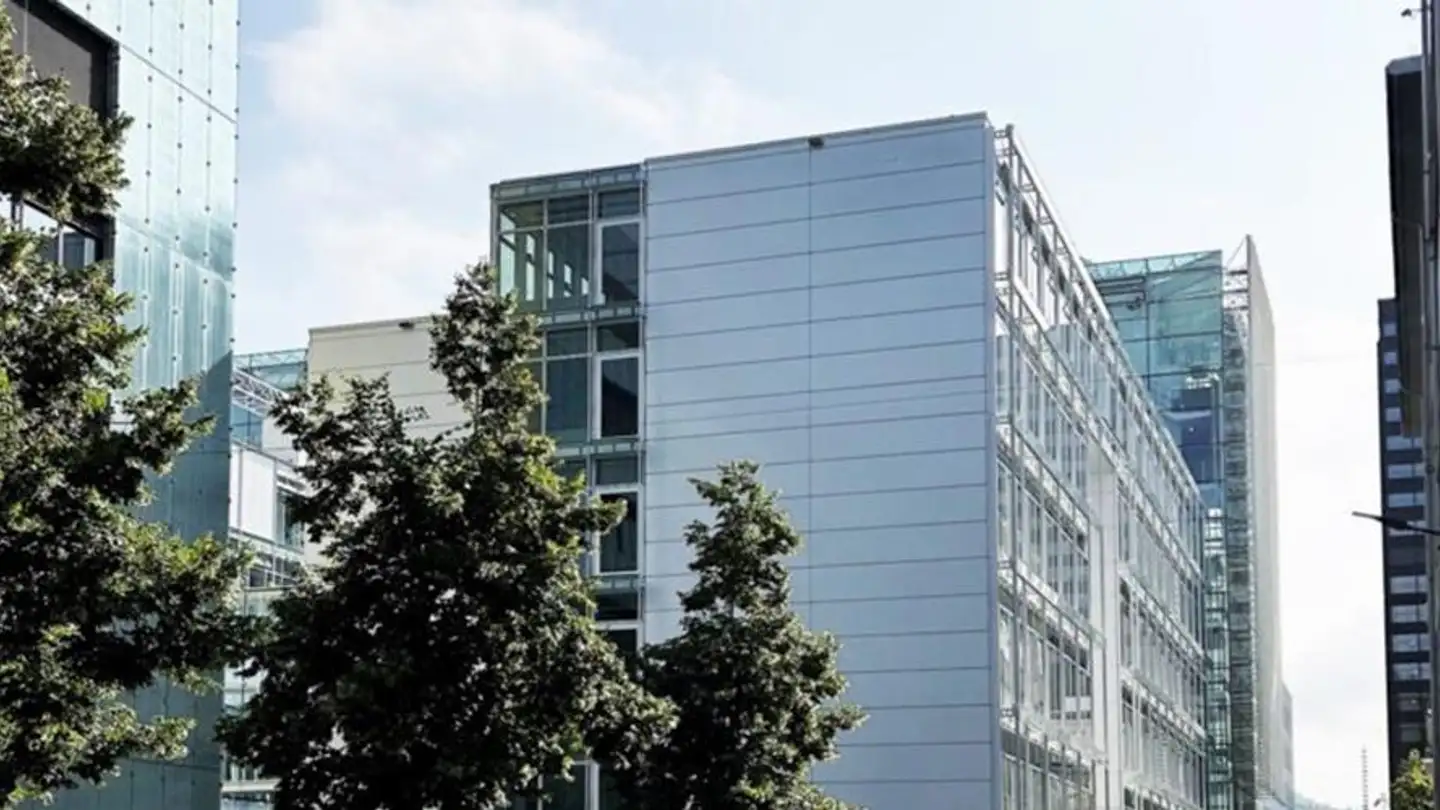 Commerciale in affitto - Brown Boveri Strasse 7, 5400 Baden