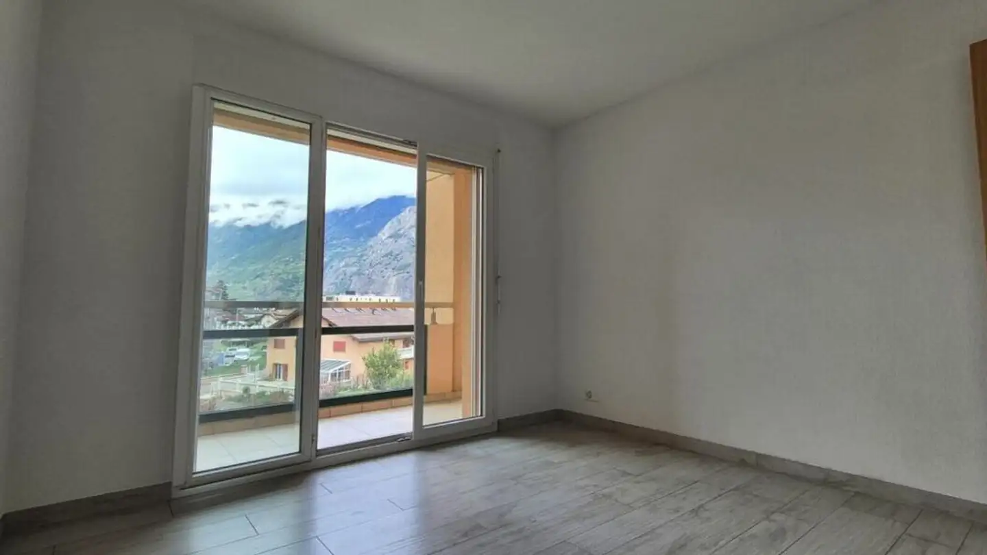 Apartment for rent - Route Des Oies 4, 1907 Saxon - Photo 2
