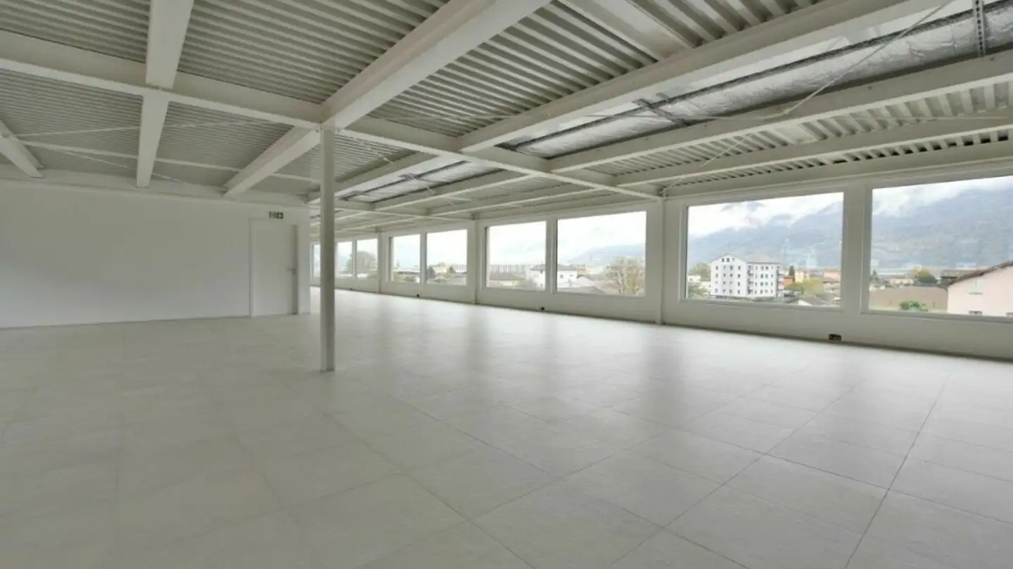 Espace de stockage à louer - Via Monda 2, 6592 S. Antonino