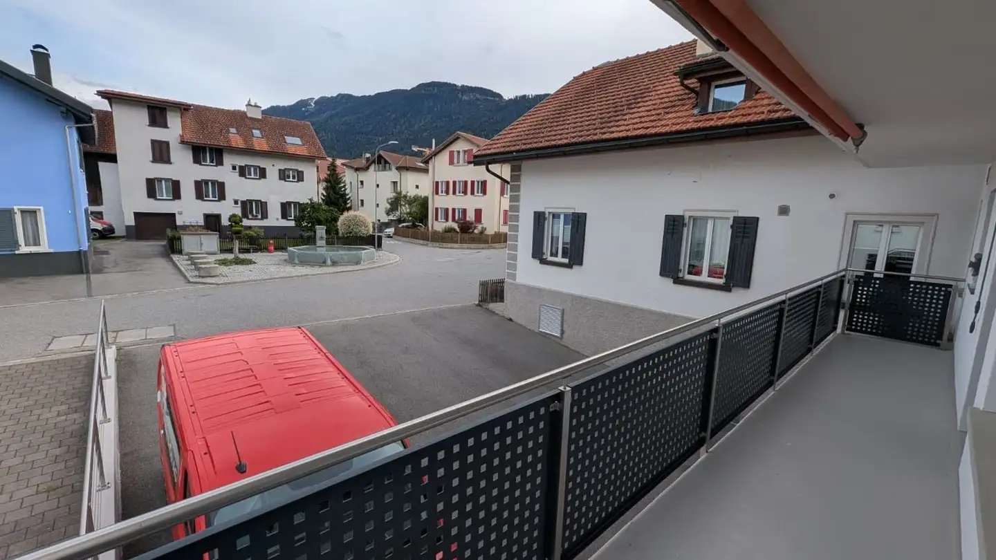 Appartement à louer - Dorfstrasse 16, 7402 Bonaduz - Photo 2