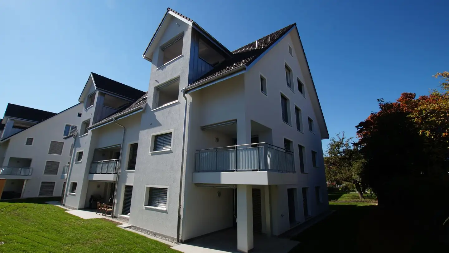 Appartement à louer - Erikastrasse 5a, 8632 Tann