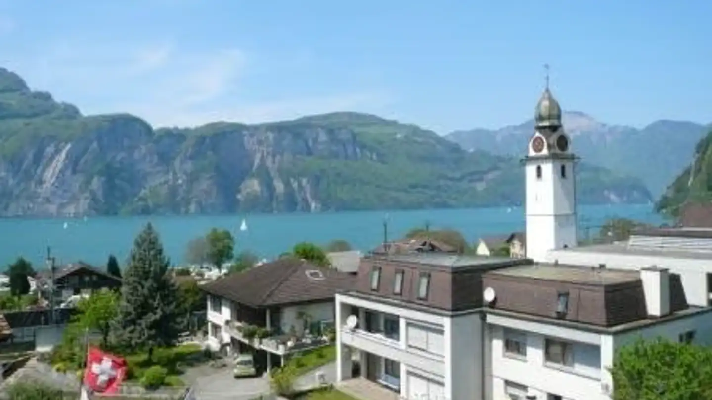 Appartamento in affitto - Bahnhofstrasse 4, 6452 Sisikon